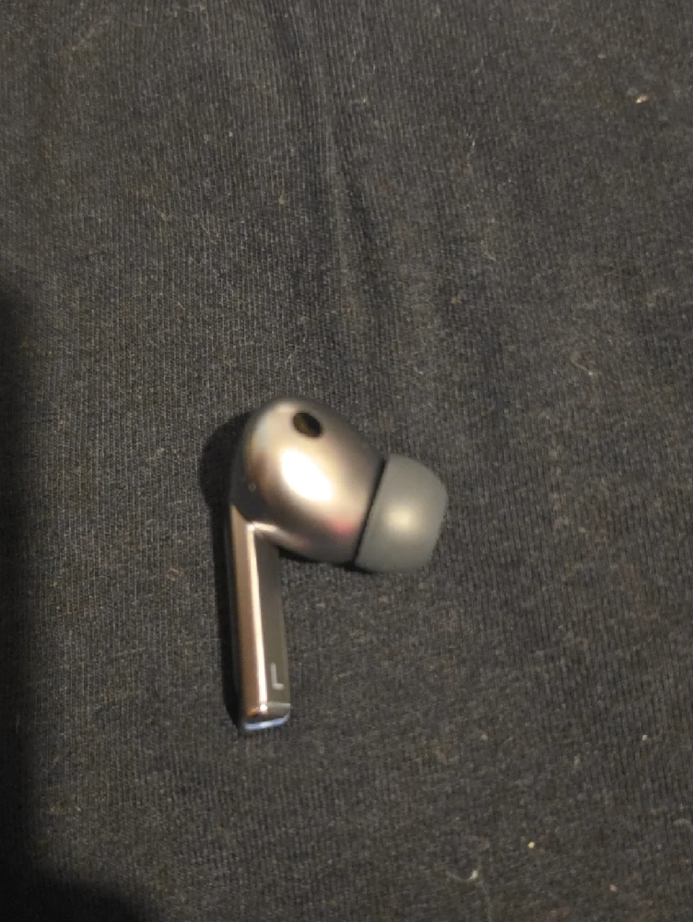 Samsung Silver True Wireless Earbud Charging Case with Clear Top